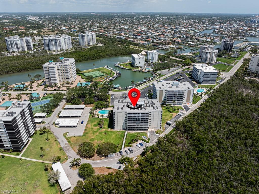 5 Bluebill Ave 303, Naples, FL 34108-33