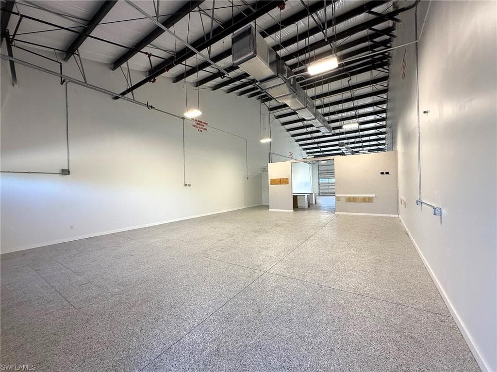 3939 Tollhouse Dr 102, Naples, FL 34114-2