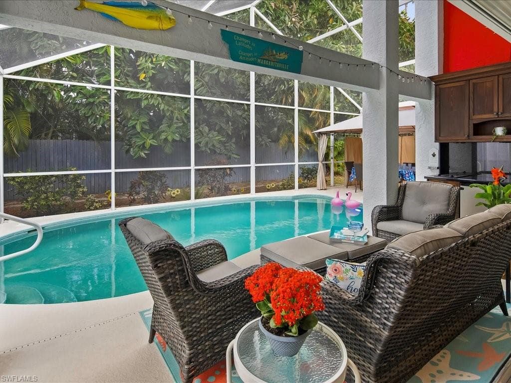 363 Pindo Palm Dr, Naples, FL 34104-9