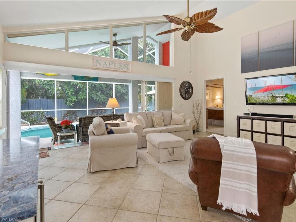 363 Pindo Palm Dr, Naples, FL 34104-5