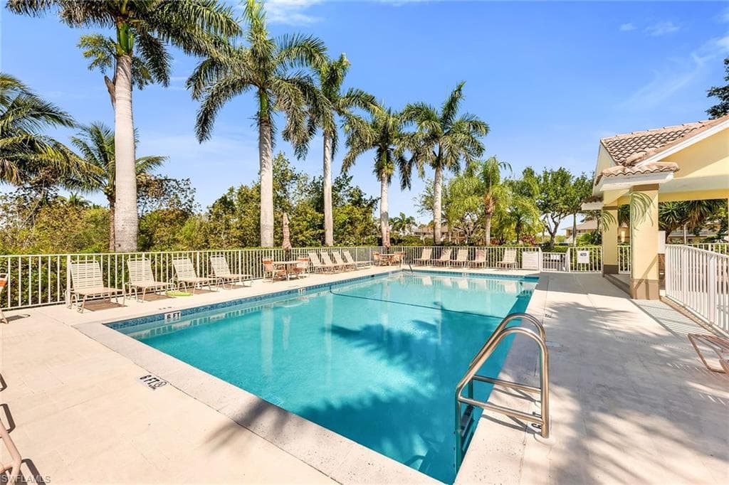 1366 Mainsail Dr 1522, Naples, FL 34114-29