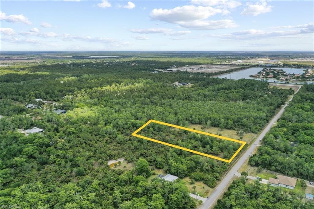 000 37th Ave NE, Naples, FL 34120-11