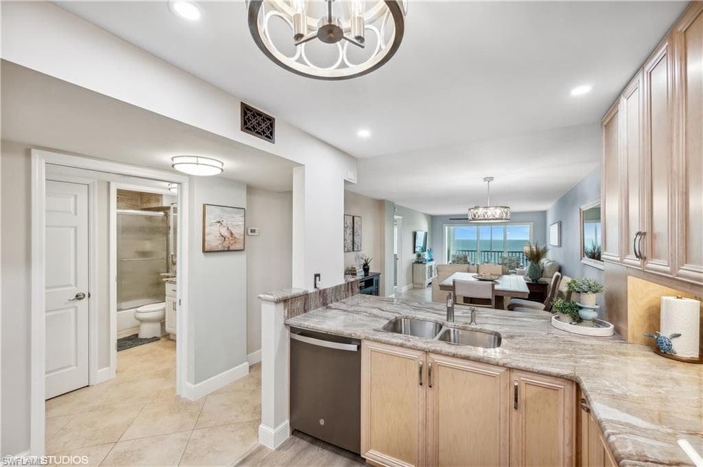 26000 Hickory Blvd 604, Bonita Springs, FL 34134-9