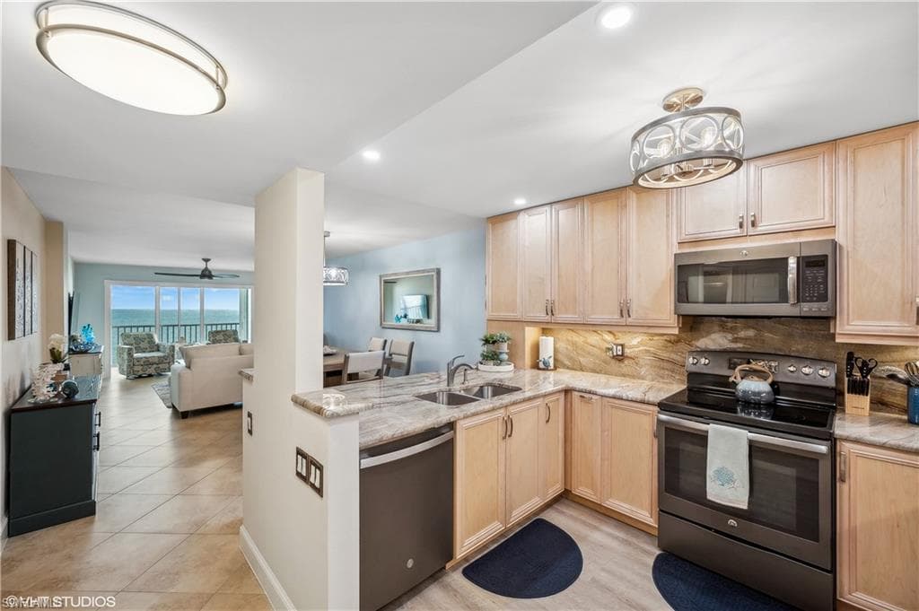 26000 Hickory Blvd 604, Bonita Springs, FL 34134-10