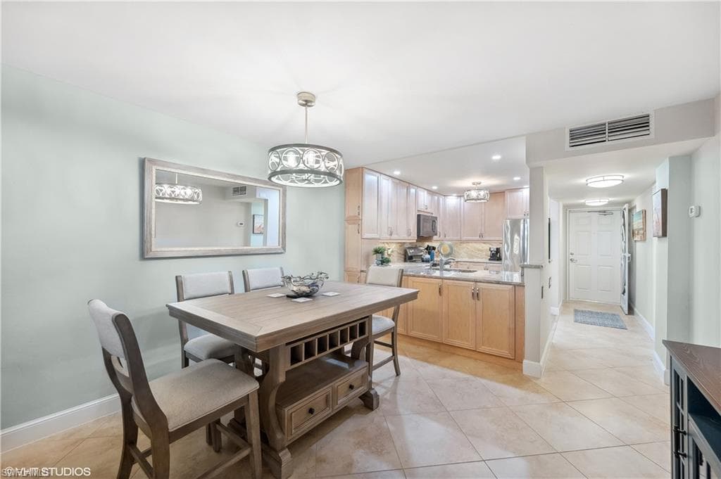 26000 Hickory Blvd 604, Bonita Springs, FL 34134-11