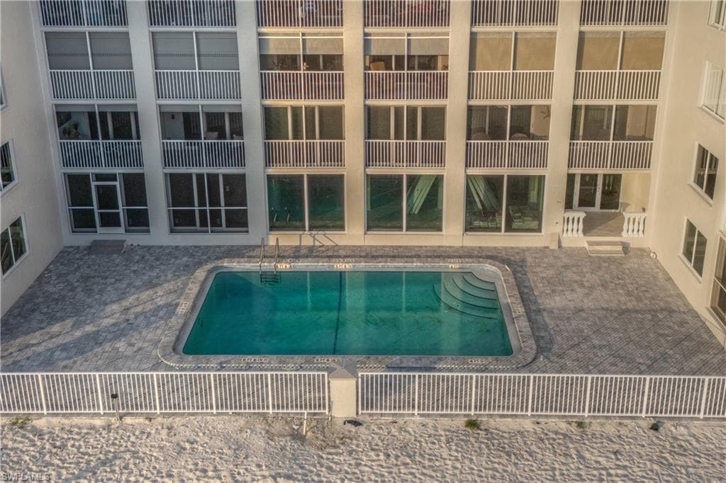 26000 Hickory Blvd 604, Bonita Springs, FL 34134-33