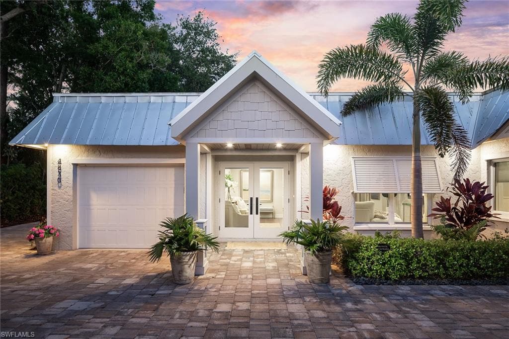 4830 West Blvd, Naples, FL 34103-28