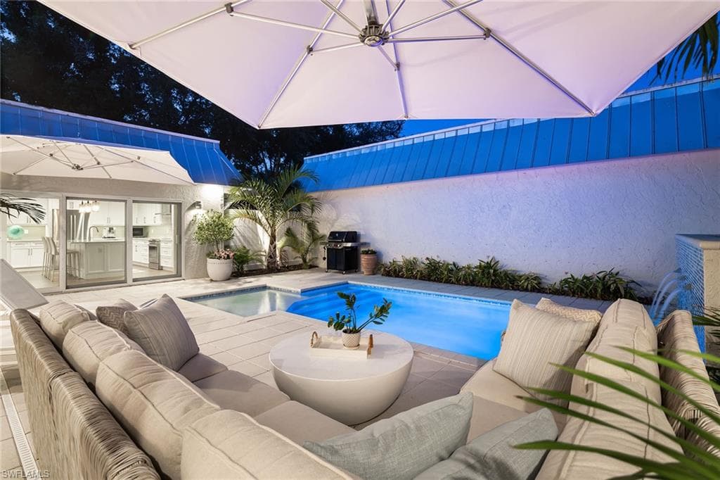 4830 West Blvd, Naples, FL 34103-32
