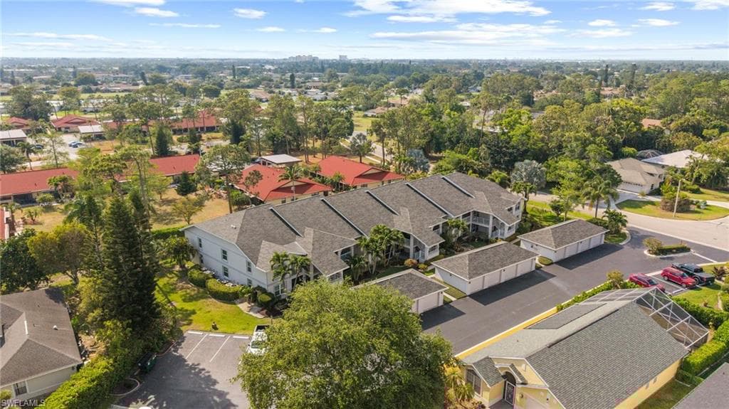 4261 Shetland Ct A102, Naples, FL 34112-35