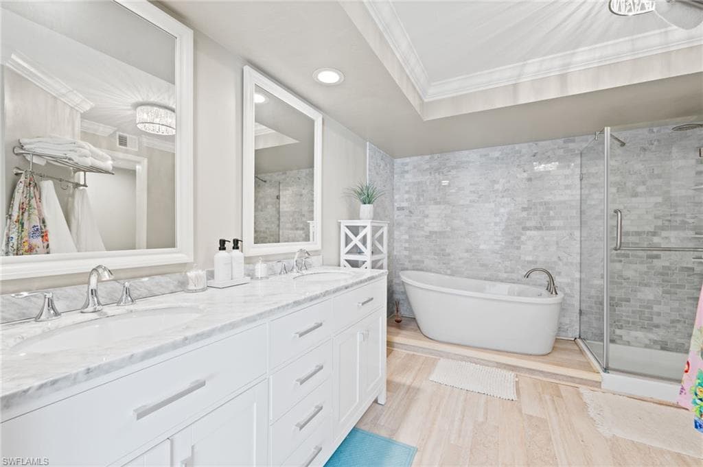 4261 Shetland Ct A102, Naples, FL 34112-8