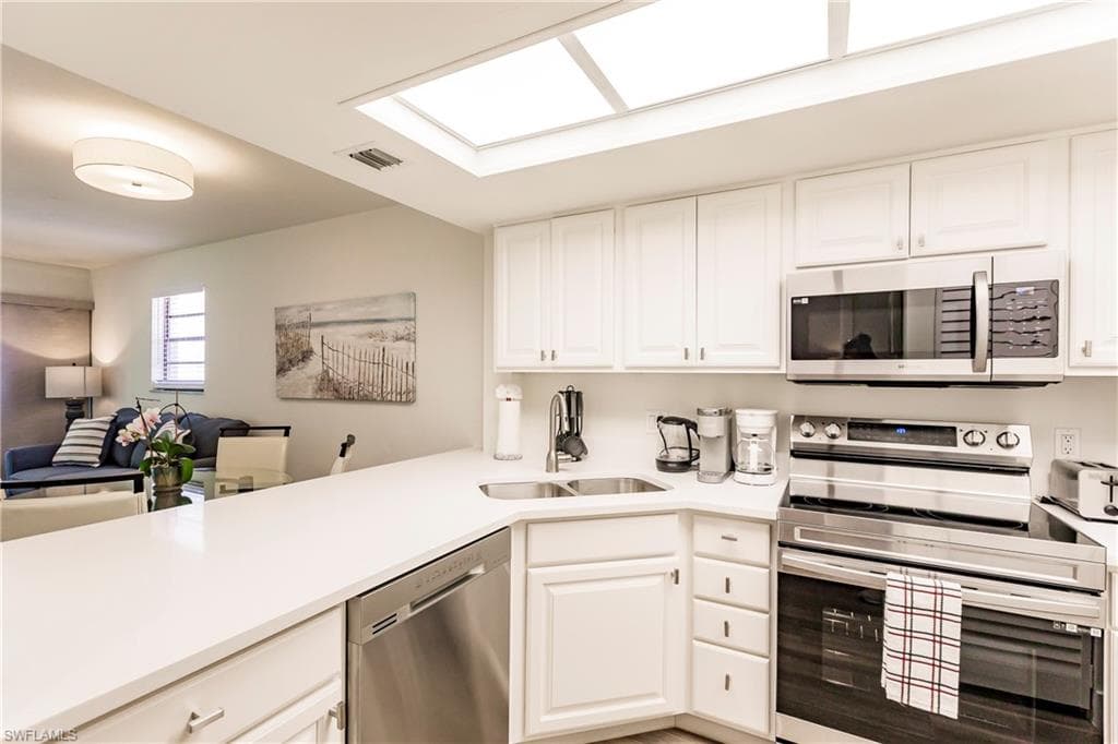 600 Neapolitan Way 228, Naples, FL 34103-10