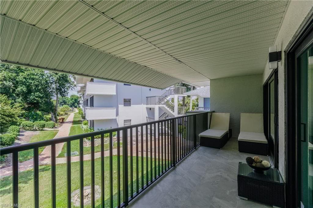 600 Neapolitan Way 228, Naples, FL 34103-25