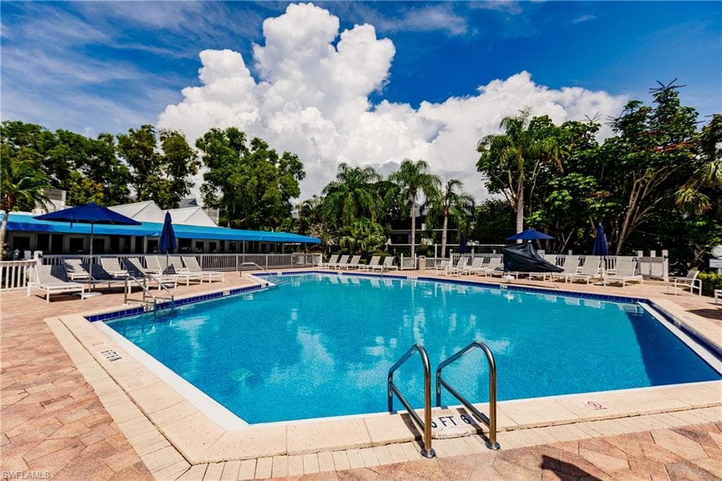 600 Neapolitan Way 228, Naples, FL 34103-30