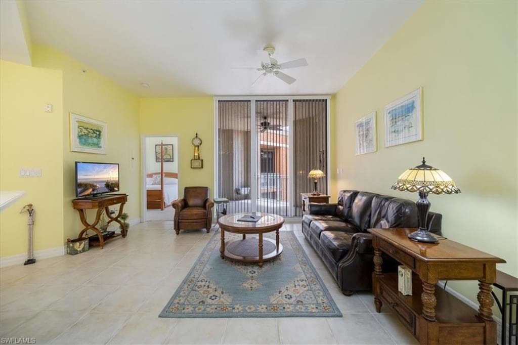 401 Bayfront Pl 3509, Naples, FL 34102-3