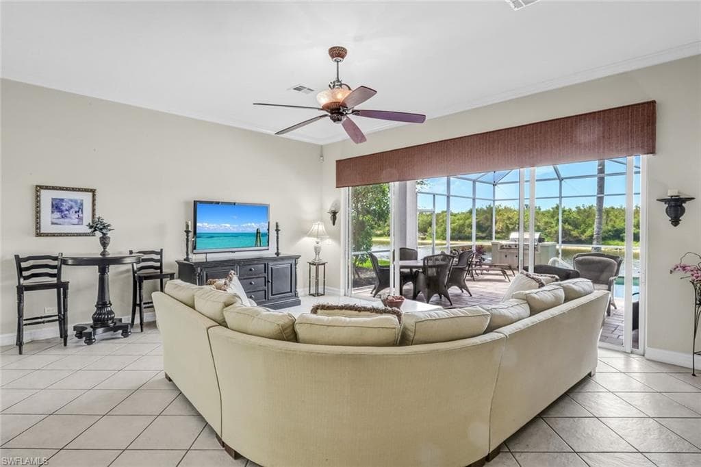 8442 Mallards Way, Naples, FL 34114-9