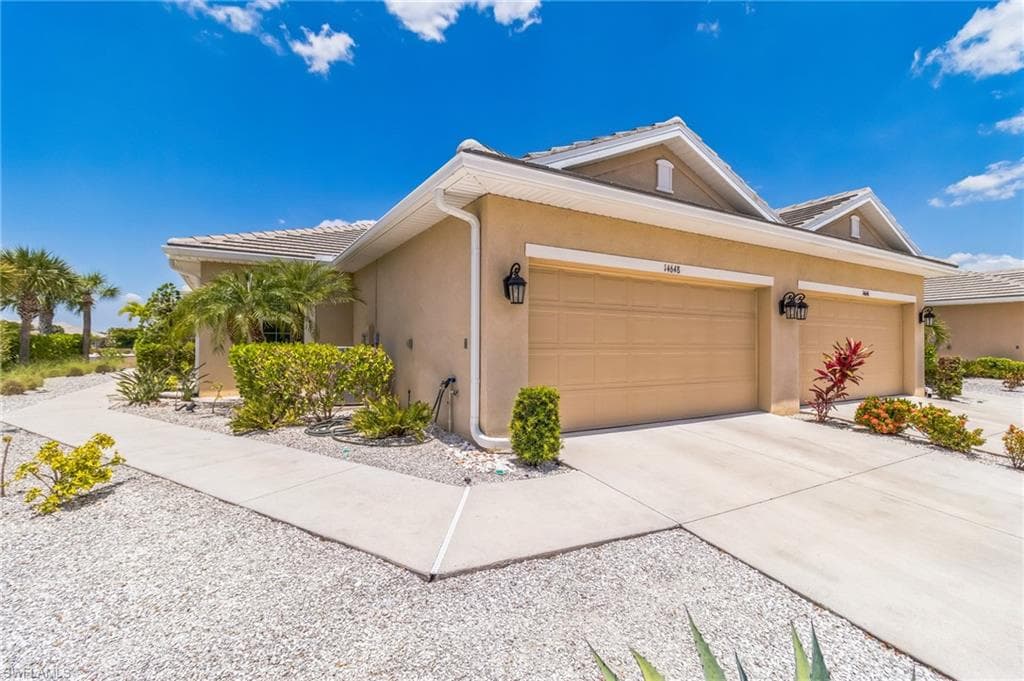 14648 Abaco Lakes Dr 51, Fort Myers, FL 33908-1