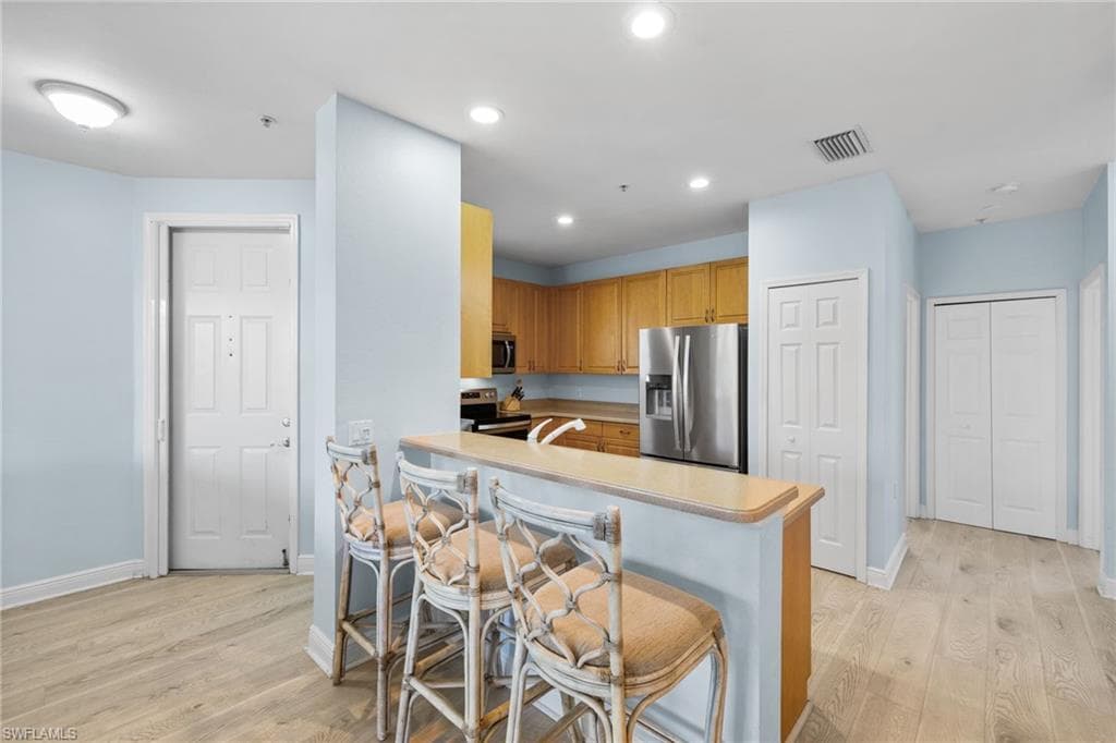 1305 Sweetwater Cv 104, Naples, FL 34110-11