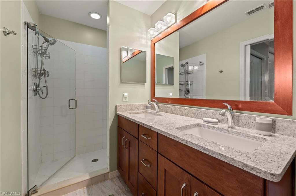 9350 Highland Woods Blvd 4401, Bonita Springs, FL 34135-5