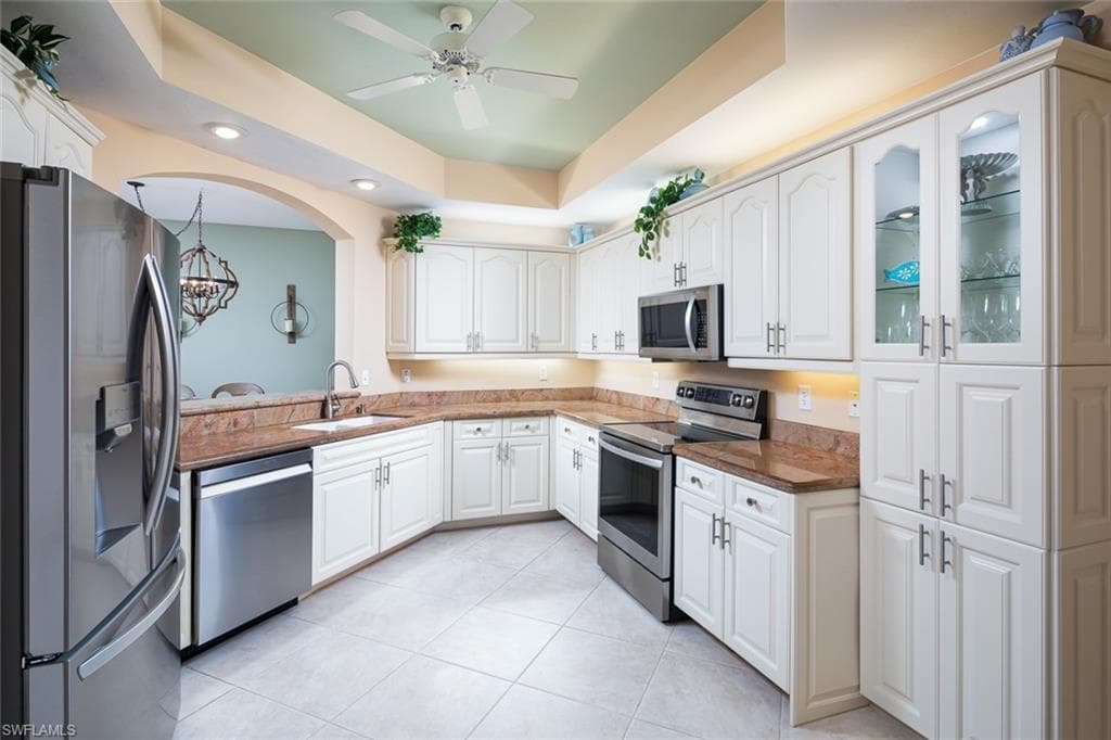 7048 Pelican Bay Blvd C104, Naples, FL 34108-8