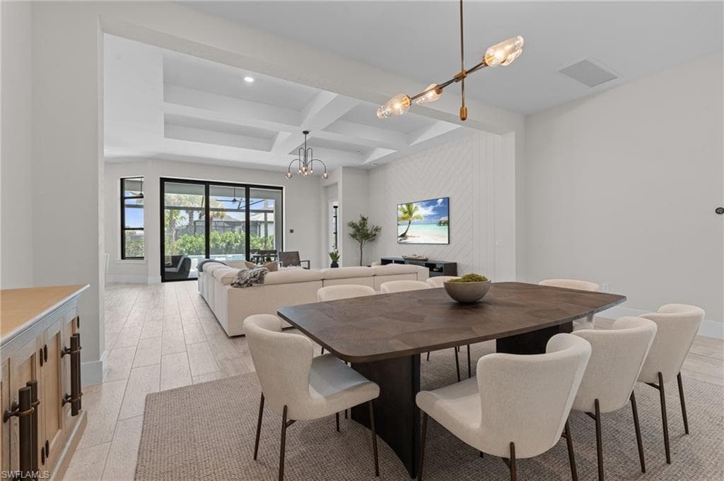 16198 Verilyn Cir, Naples, FL 34110-10