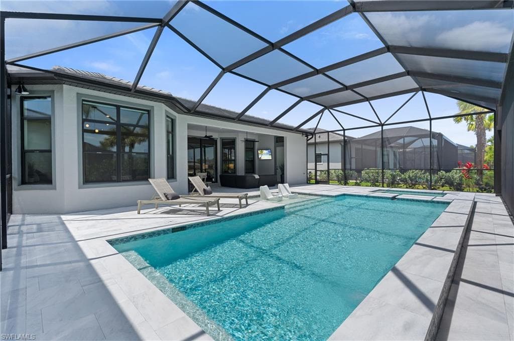 16198 Verilyn Cir, Naples, FL 34110-46