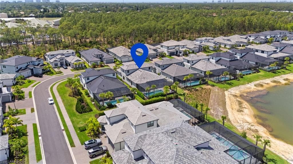 16198 Verilyn Cir, Naples, FL 34110-4