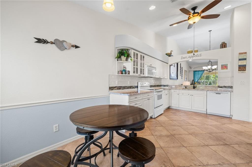 8188 Tauren Ct N342, Naples, FL 34119-17