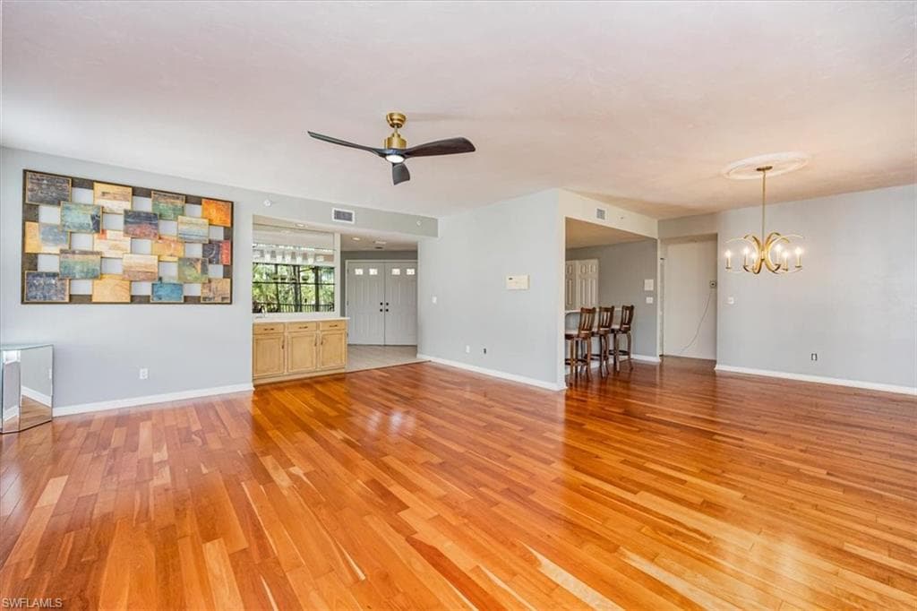 782 Eagle Creek Dr 203, Naples, FL 34113-5