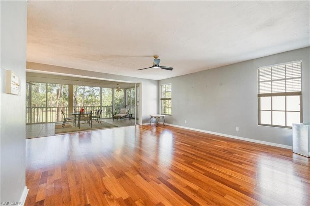 782 Eagle Creek Dr 203, Naples, FL 34113-8