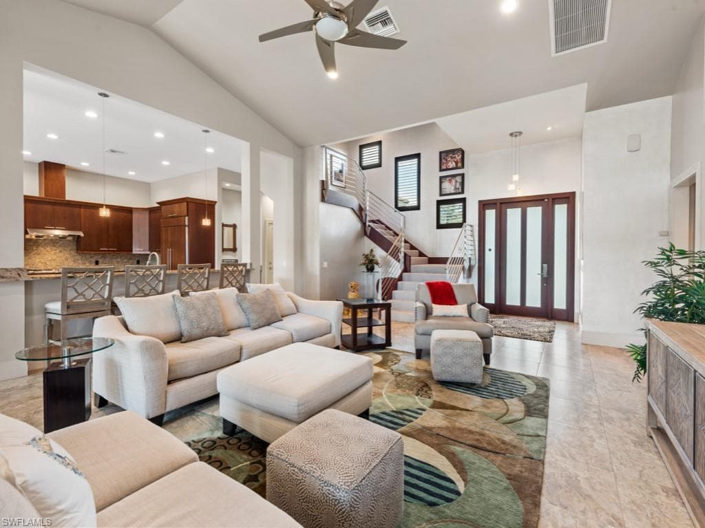 580 Goldcoast Ct, Marco Island, FL 34145-9