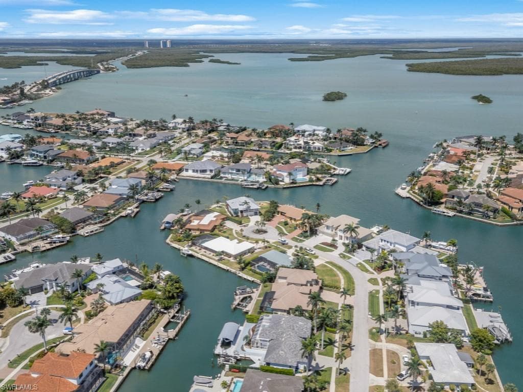 580 Goldcoast Ct, Marco Island, FL 34145-49