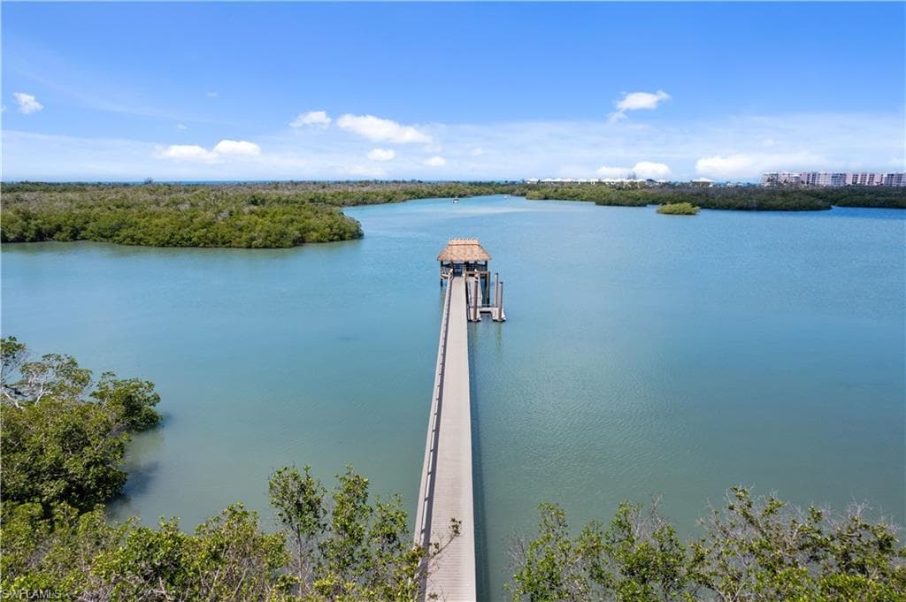 290 Naples Cove Dr 2103, Naples, FL 34110-24