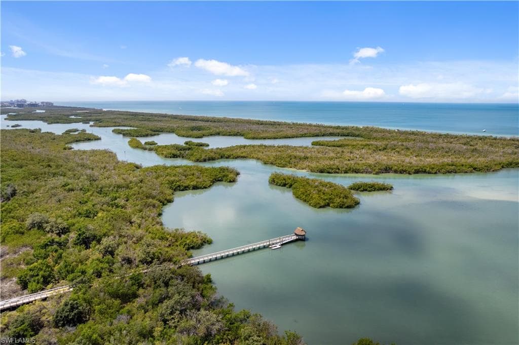 290 Naples Cove Dr 2103, Naples, FL 34110-27