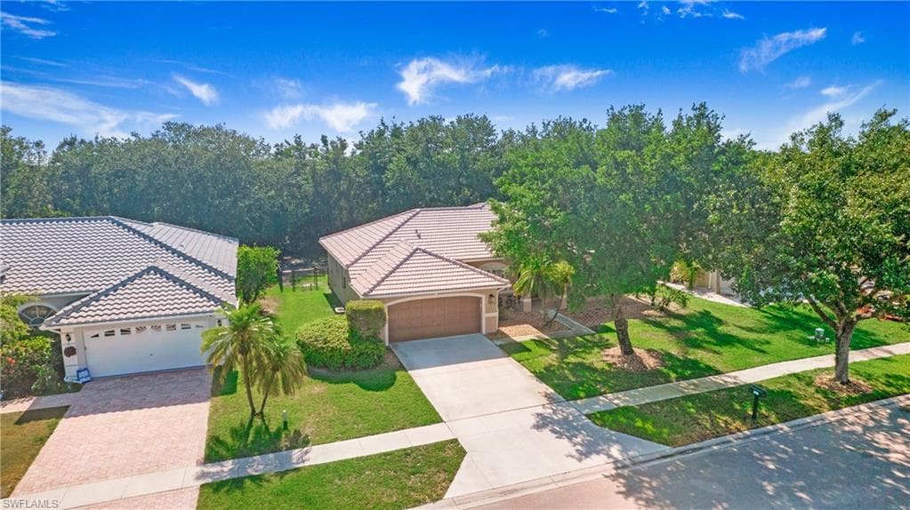 761 Grand Rapids Blvd, Naples, FL 34120-42