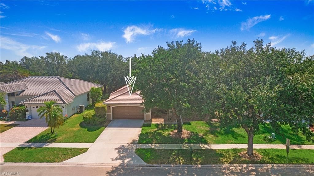 761 Grand Rapids Blvd, Naples, FL 34120-45