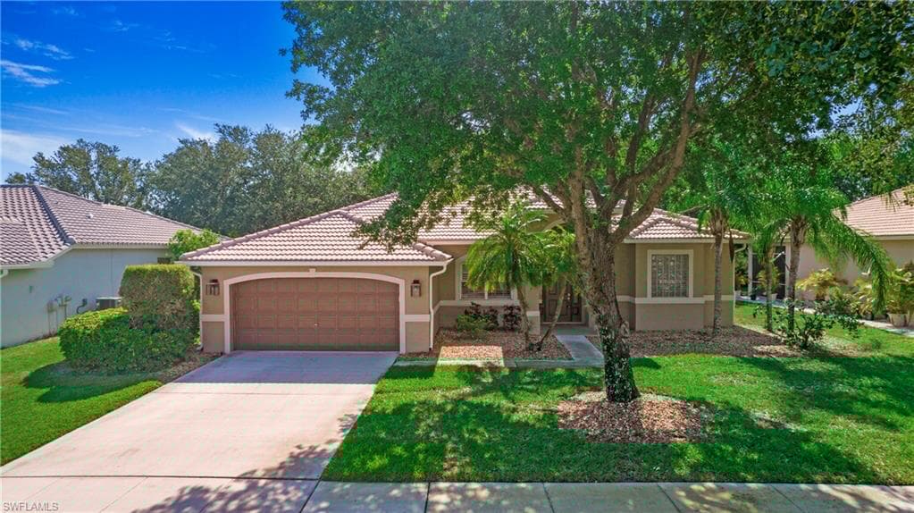 761 Grand Rapids Blvd, Naples, FL 34120-49