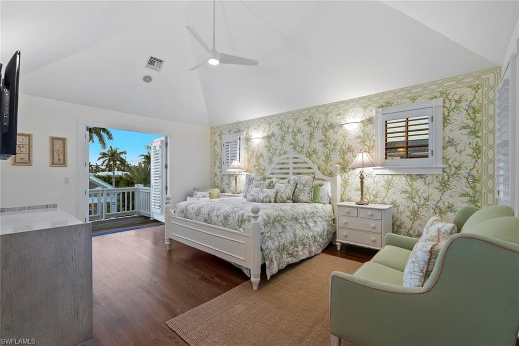 1551 Gulf Shore Blvd S, Naples, FL 34102-20