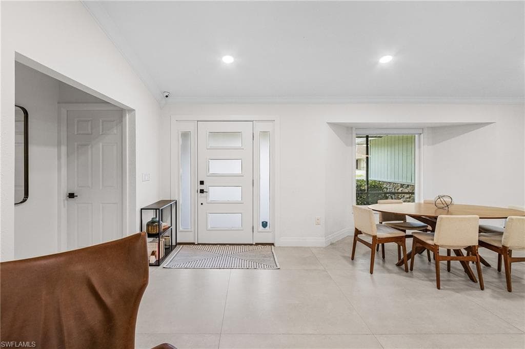 2479 Pinewoods Cir 1, Naples, FL 34105-10