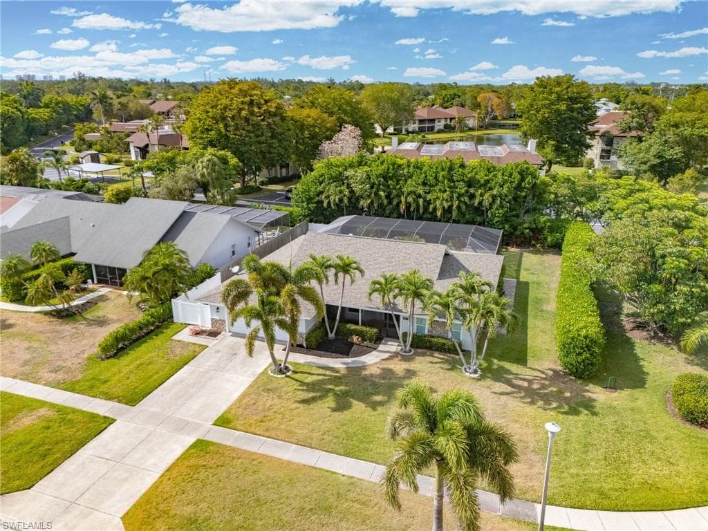 2479 Pinewoods Cir 1, Naples, FL 34105-30
