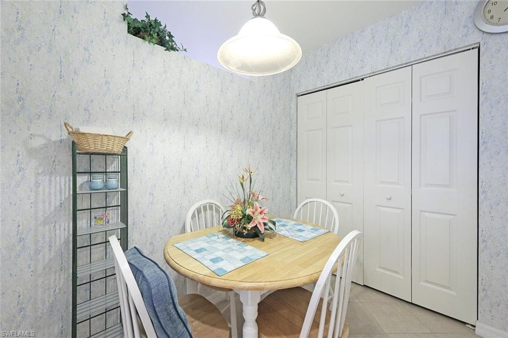 8355 Whisper Trace Way K-103, Naples, FL 34114-13