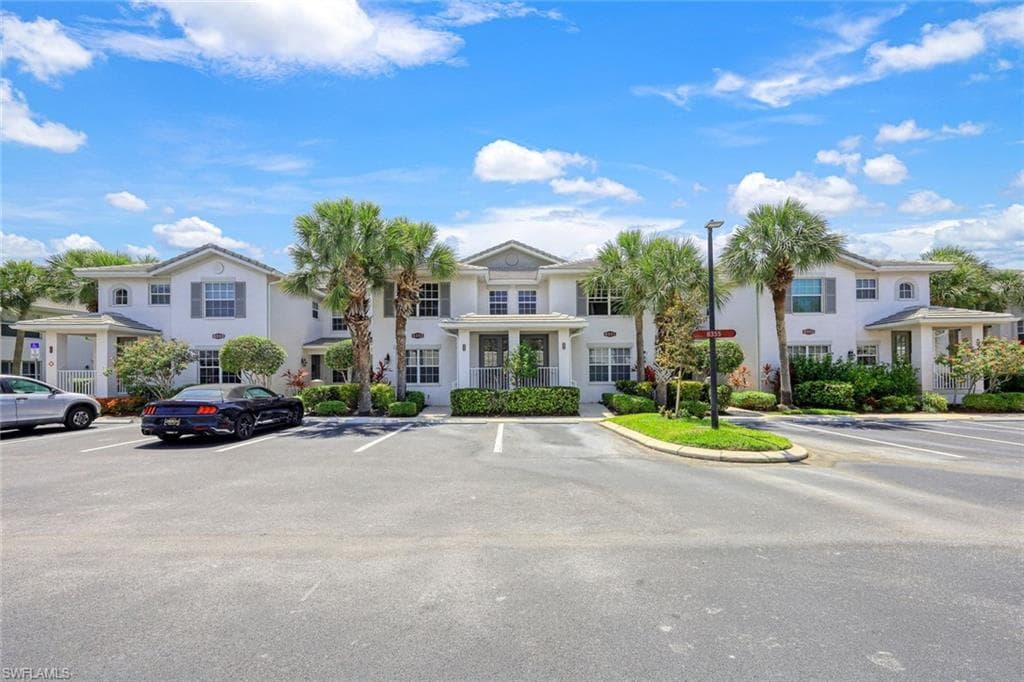 8355 Whisper Trace Way K-103, Naples, FL 34114-4