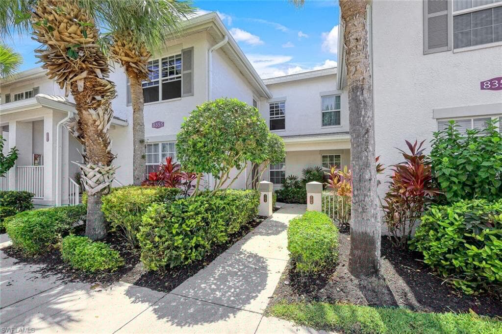 8355 Whisper Trace Way K-103, Naples, FL 34114-5