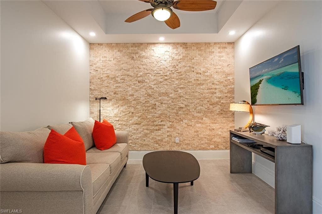 1030 3rd Ave S 504, Naples, FL 34102-11