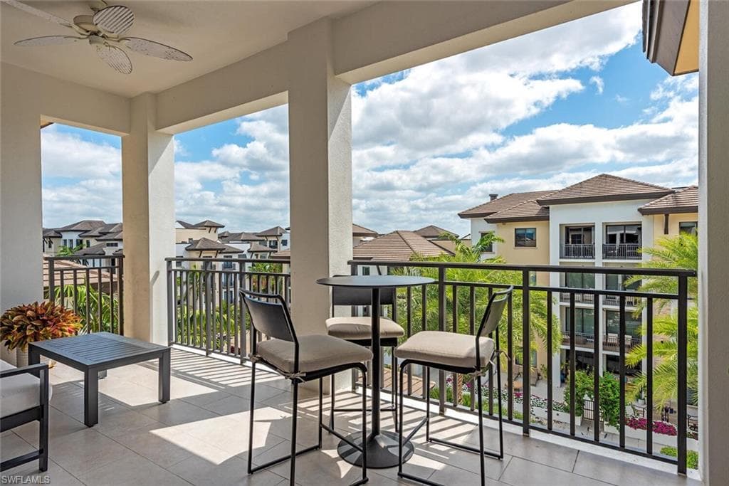1030 3rd Ave S 504, Naples, FL 34102-12