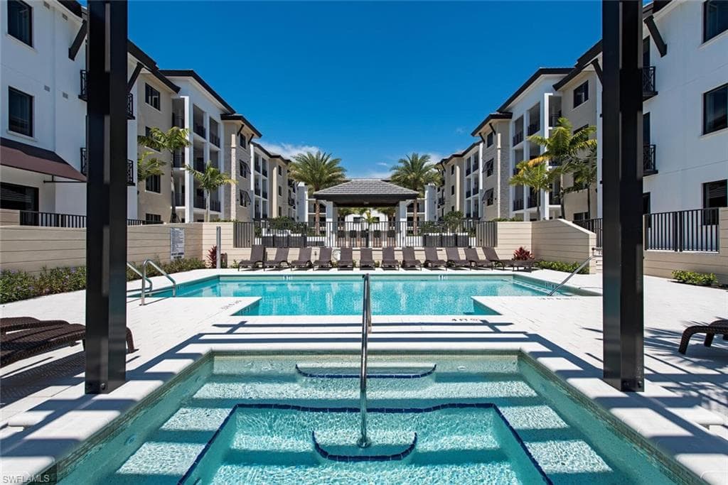 1030 3rd Ave S 504, Naples, FL 34102-13