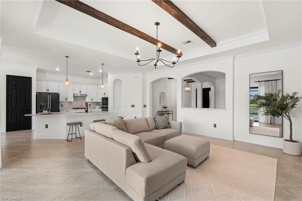2067 Antigua Ln, Naples, FL 34120-10