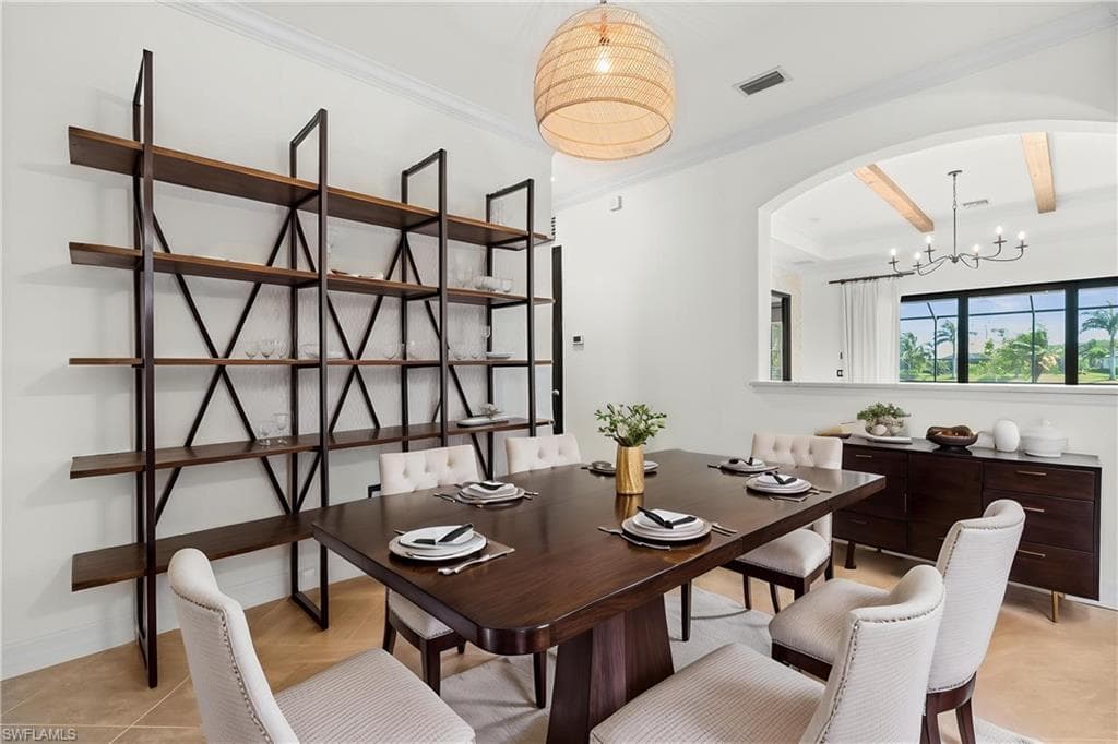 2067 Antigua Ln, Naples, FL 34120-12