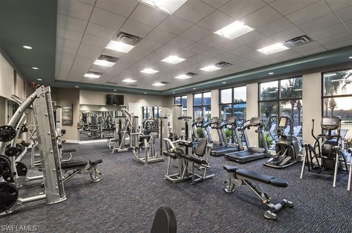 2067 Antigua Ln, Naples, FL 34120-43