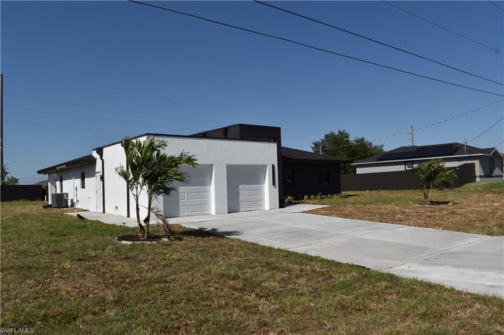 1111 Embers Ter, Cape Coral, FL 33991-4