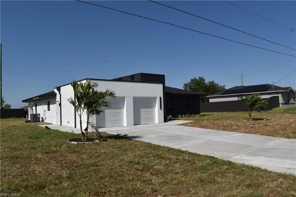 1111 Embers Ter, Cape Coral, FL 33991-4
